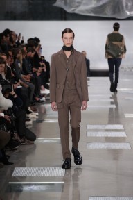 Look 24