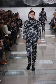 Look 35