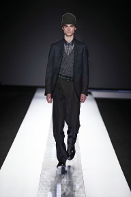 Look 3