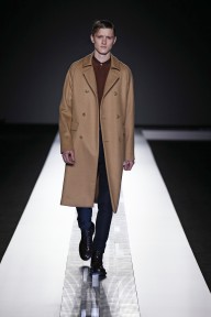 Look 19