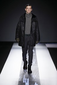 Look 32