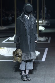 Look 3