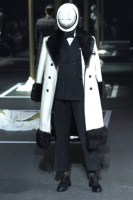 Look 28