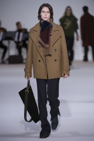 Look 32