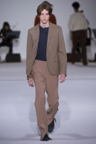 Look 24