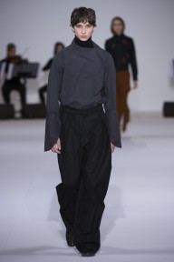 Look 18