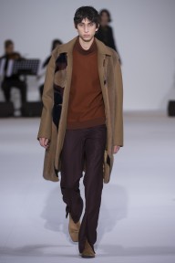 Look 15