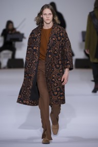 Look 1