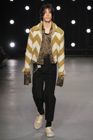 Look 7