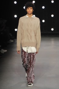 Look 24