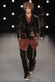 Look 35