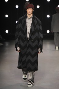 Look 37