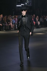 Look 1