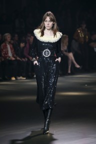 Look 19