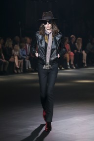 Look 28