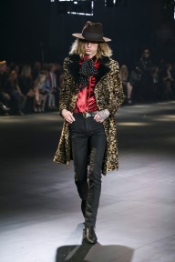 Look 43