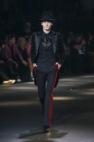 Look 90