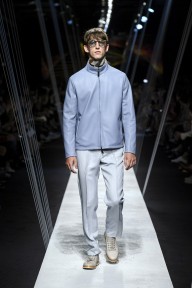 Look 14
