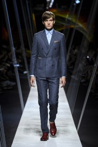 Look 18