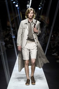Look 19