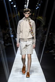 Look 28