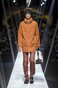 Look 29