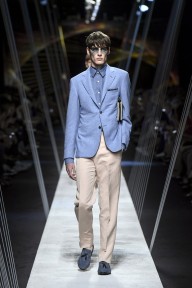 Look 3