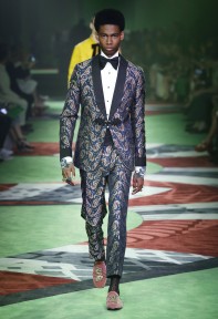 Look 25