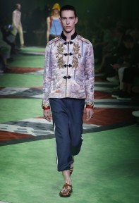 Look 37