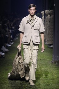 Look 11