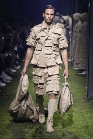 Look 15