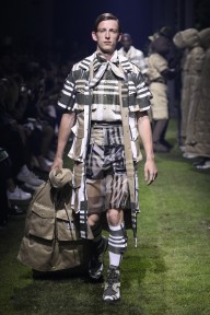 Look 17