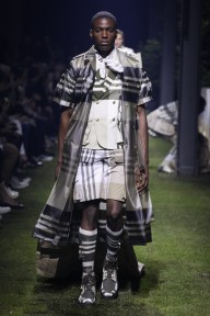 Look 25