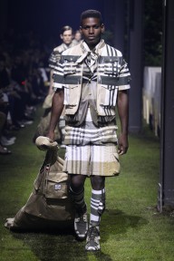 Look 28