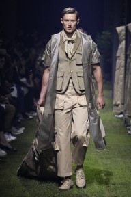 Look 7