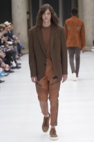 Look 3