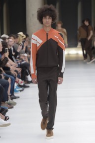 Look 10