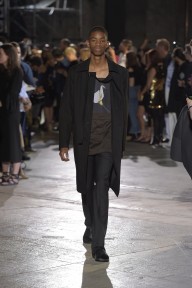 Look 17