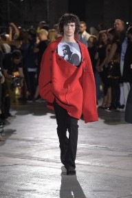 Look 25