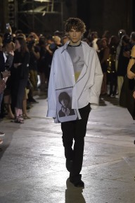 Look 33