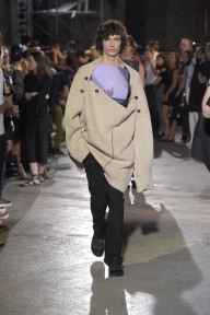 Look 48