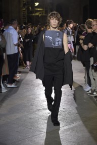 Look 49