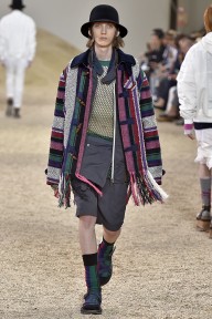 Look 10