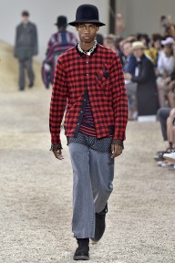 Look 16