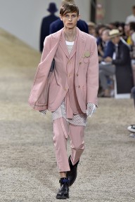 Look 32