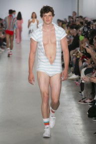 Look 18