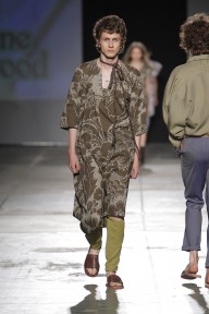 Look 10