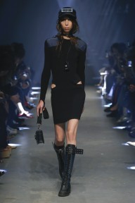 Look 4