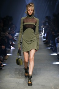 Look 9