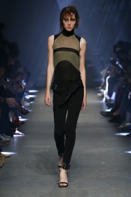 Look 11